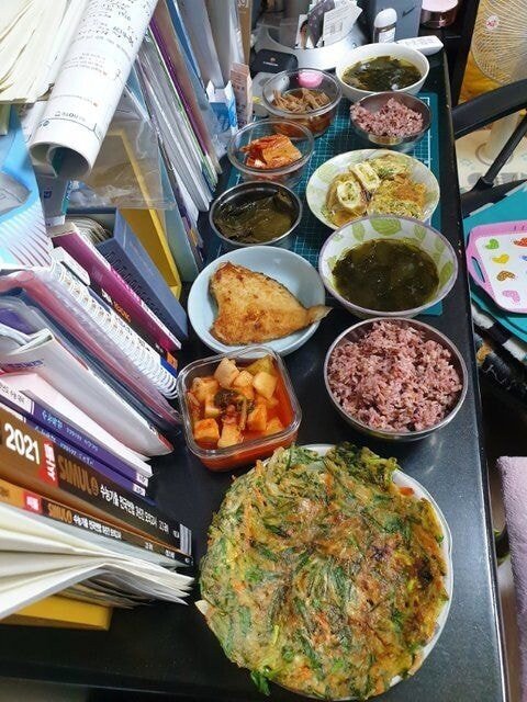 과외 선생님 살크업 시켜주셨던 할머니