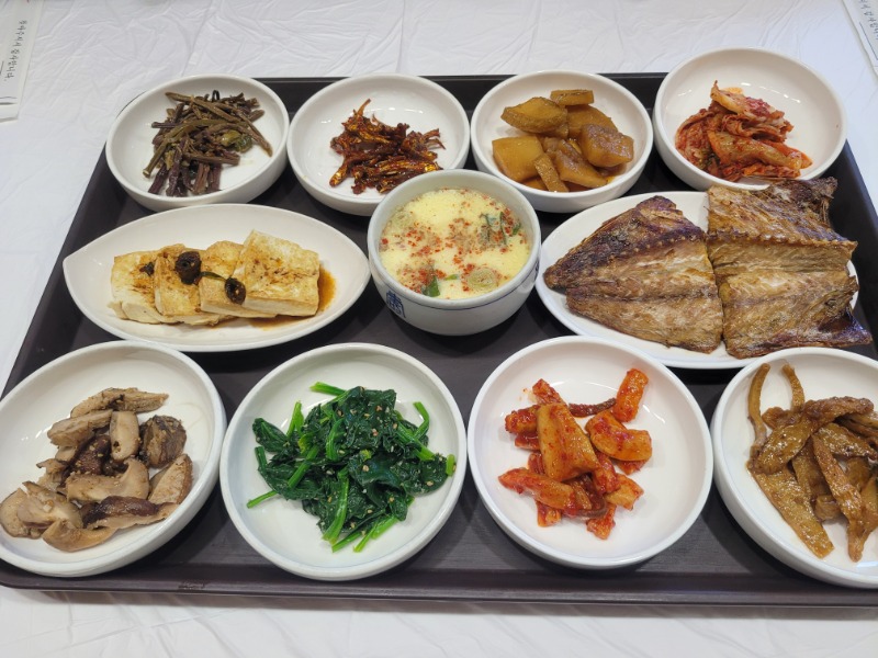 점심 맛나게 드세요^^