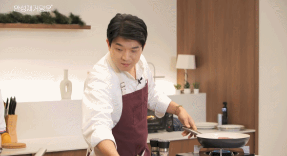 두꺼운 스테이크 제대로 굽는법