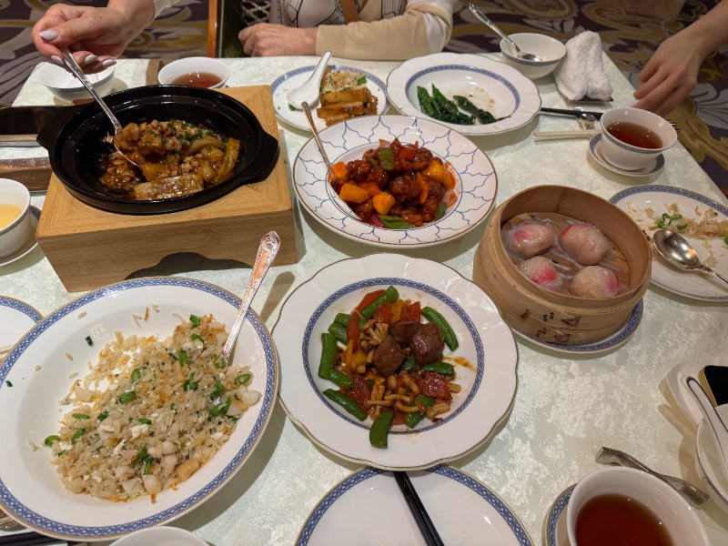 도착하자마자 식사를 ㅋ
