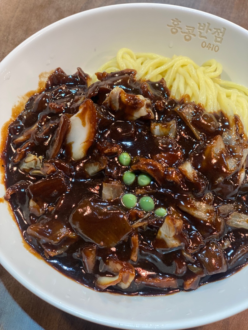날이 너무 덥네요