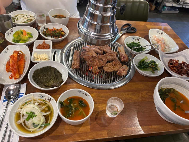 저녁식사 돼지갈비