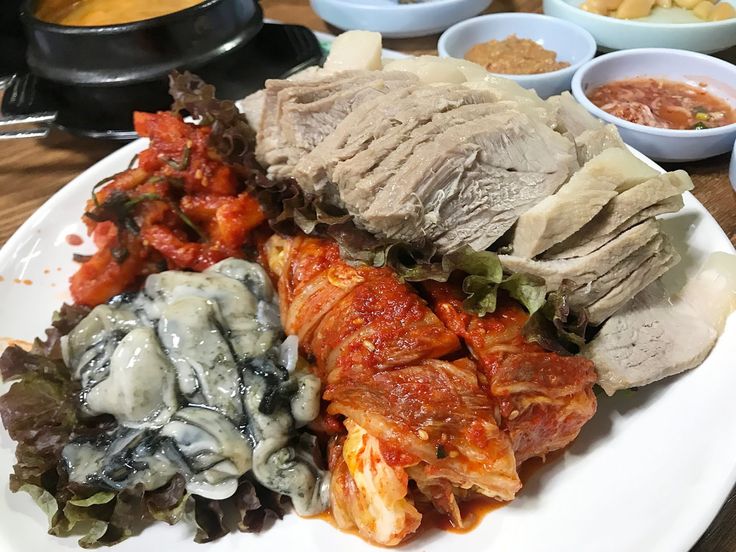저메 저메~~~~  보쌈이구낭~
