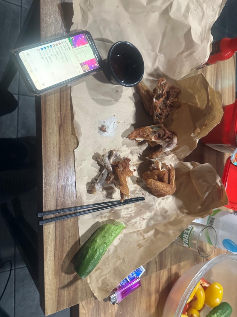 밥믓짱!!!!!! 민머리 펭 어디갔으에????