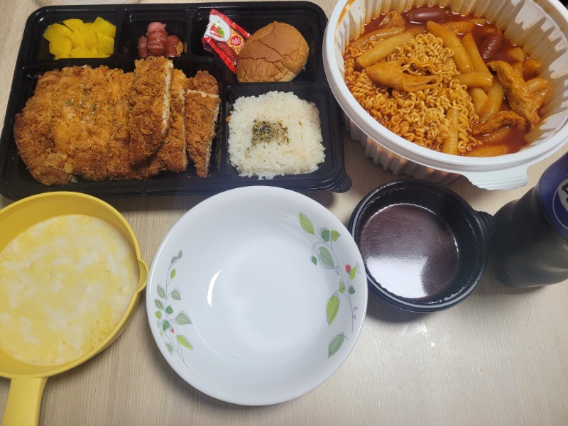 오늘의야식 도착이요~