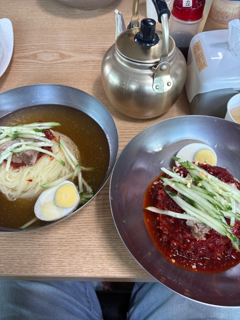 오늘저녁은 밀면두그릇