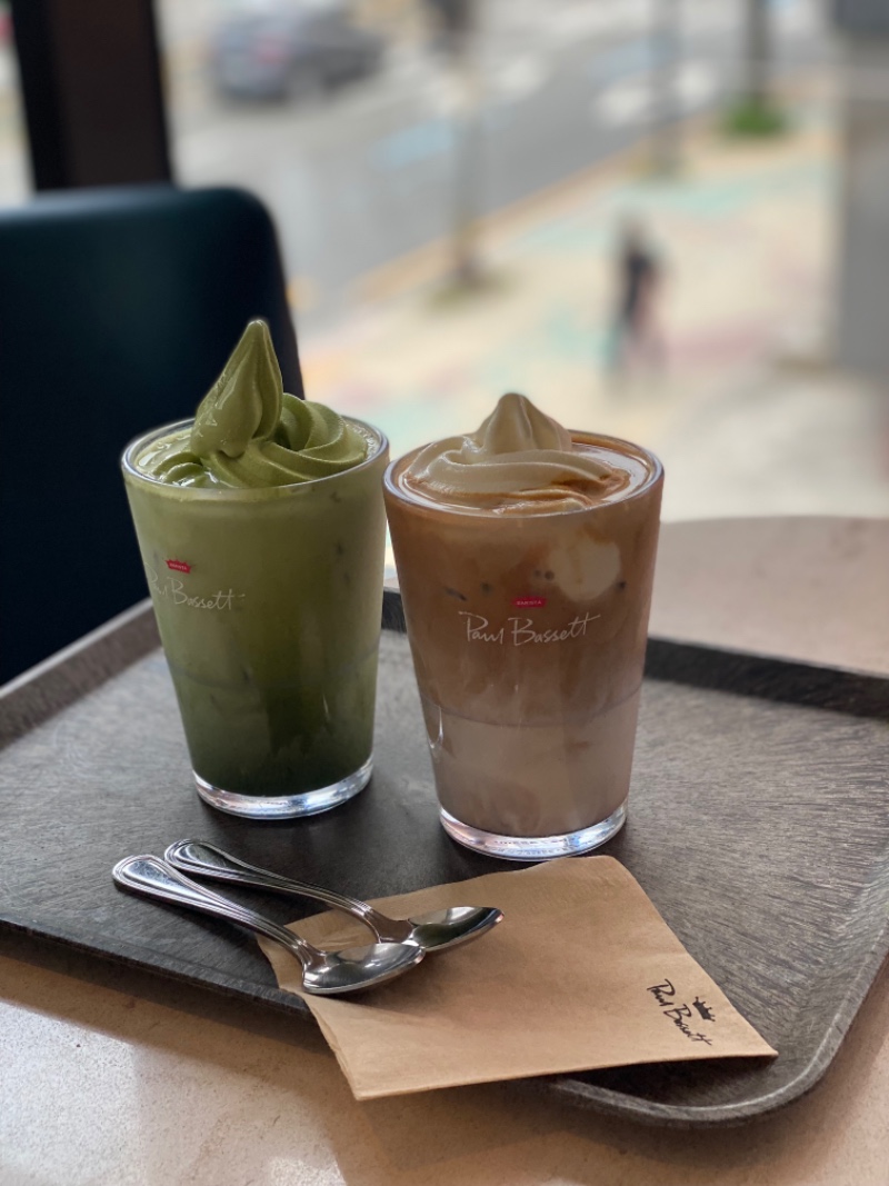 커피 너무 맛있다~~
