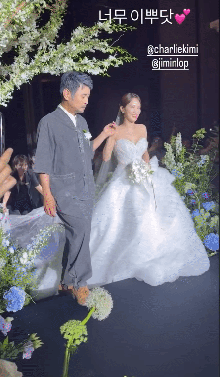 결혼식 김대희와 입장한 김지민