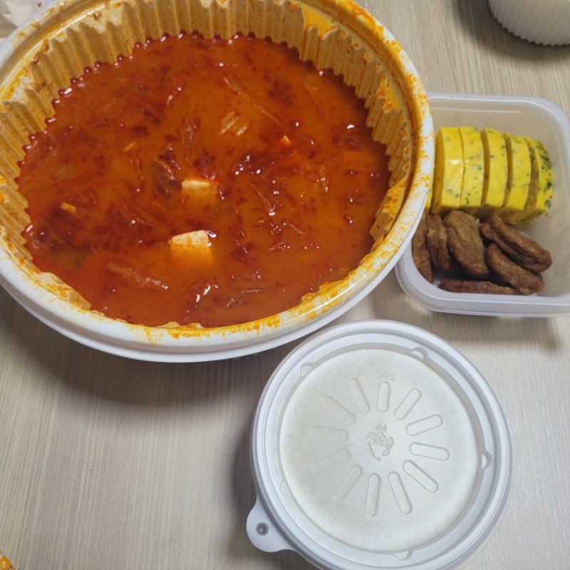 늦은식사합니다~^^잘먹겠습니다