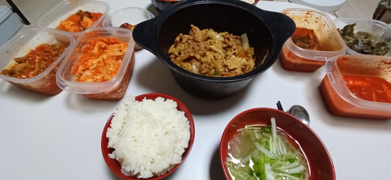 오늘첫끼.간장불고기와 오이냉국~~♡