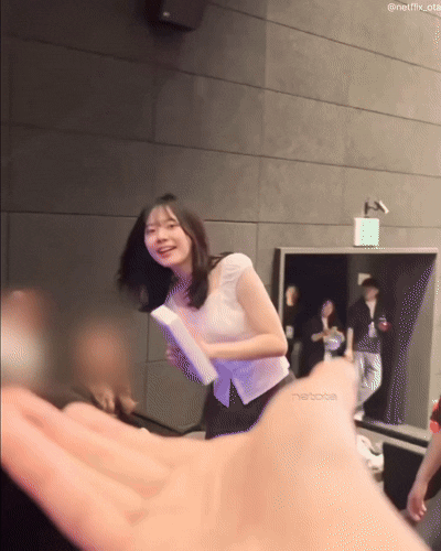 배우 이재인 팬 서비스