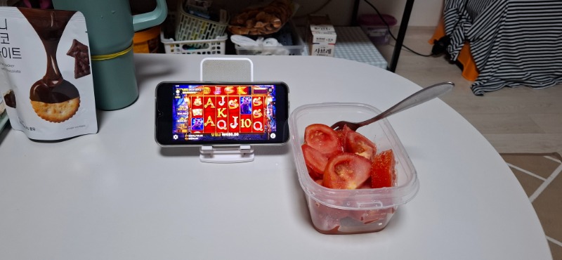 2차전 가즈아~~~배는 왤케고파 ㅋㅋ
