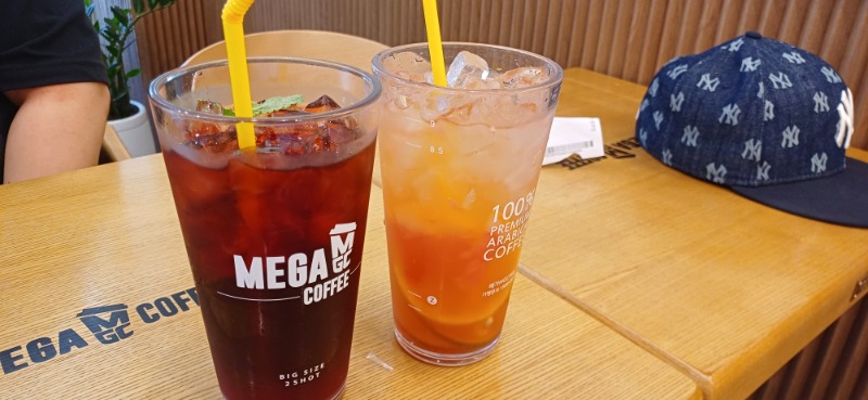 너무 더워 메가옴~~~