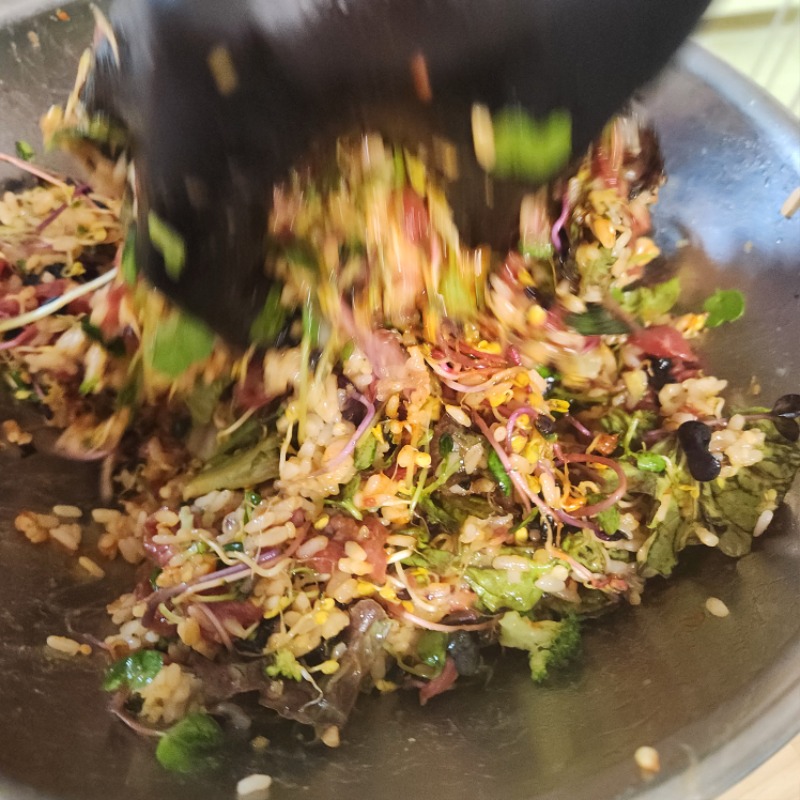 육회비빔밥!