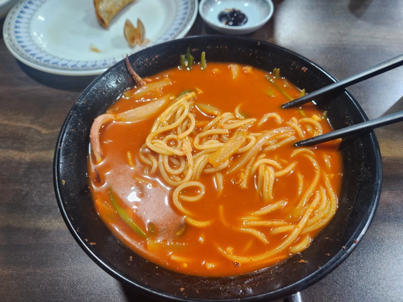 점심은 매운짬뽕여주 유가장ㅋ