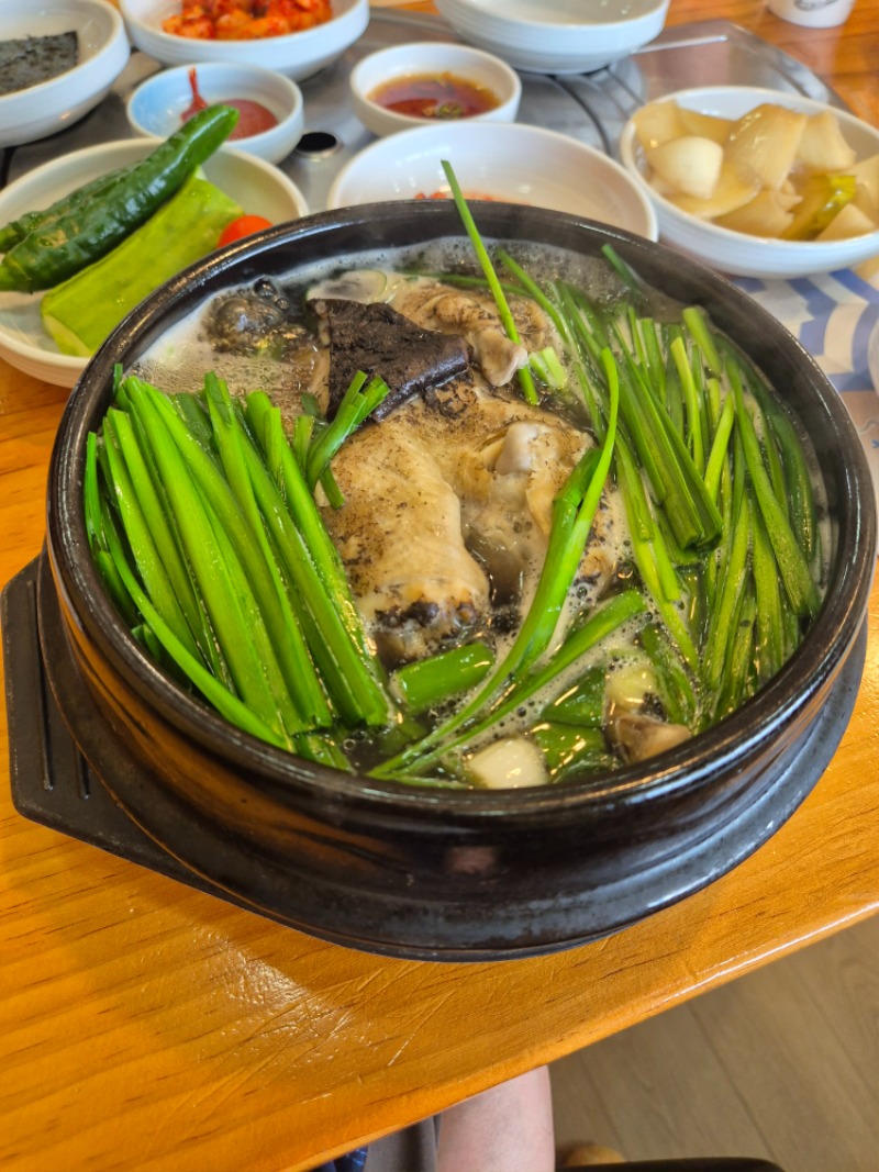 맛저하세요 밥하기 귀찮다고 삼계탕 ㅎ
