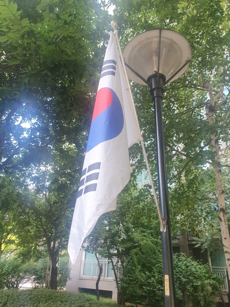 태극기 이건 아니죠 ㅎㅎ