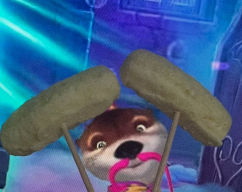 달이 오빠 눈 썹 보면 생각나는~~~~~