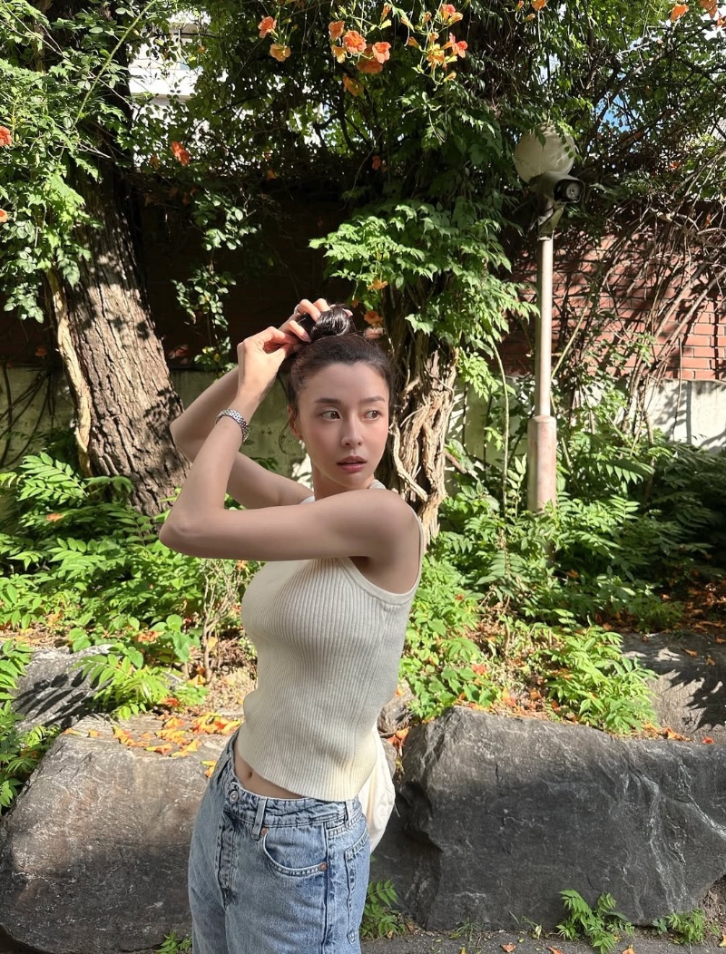 91년생 권나라 근황