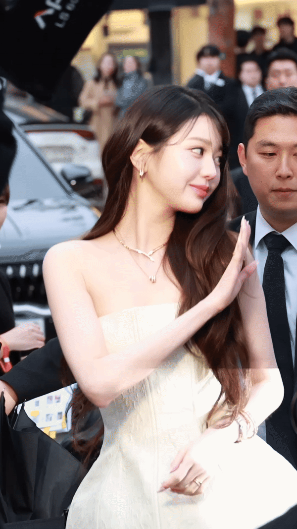 쌩얼 공개 자주하는 원영찌