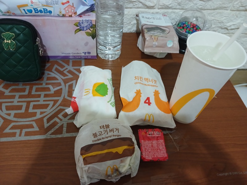 오늘저녁은~  햄버거