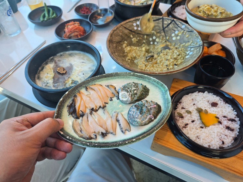 아점은 함덕에 전복설렁탕 이랑 물회♡